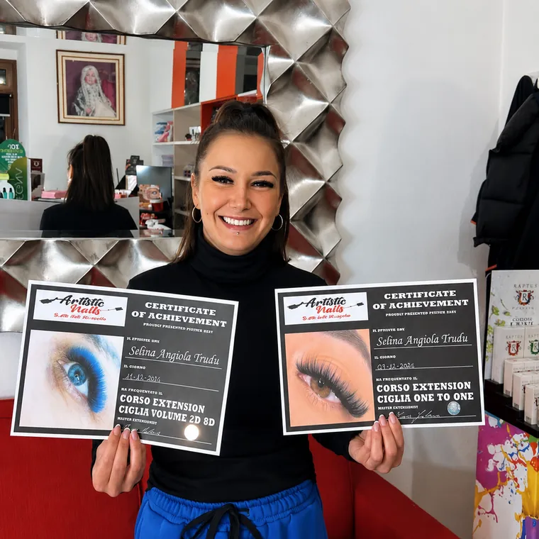 Corsista dell'accademia nails di Nuoro